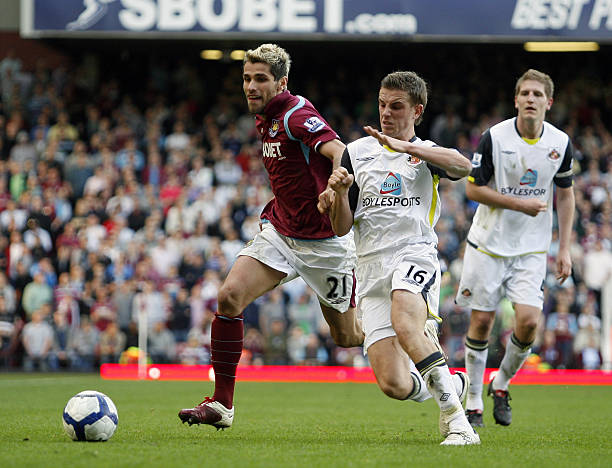 了更坚实的 了更坚实的